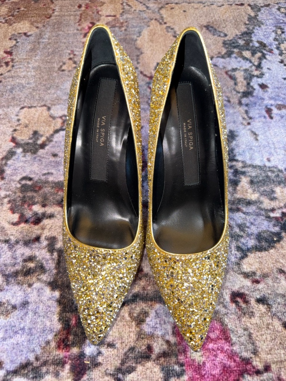 Badgley Mischka Women's Pump Heels Shoes, sparkly Gold Size 8 Jewel pointed toe